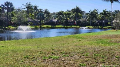 PRICE IMPROVEMENT! Conveniently located near the clubhouse in - photo 3