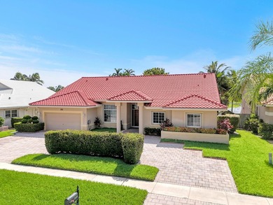 Welcome to this exceptional single-story residence in Westport - photo 4