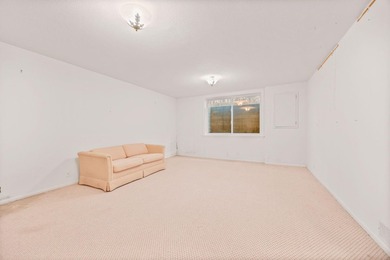 An extraordinary opportunity to create a one-of-a-kind luxury - photo 40