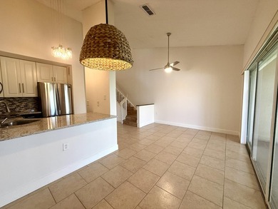 Move right into this beautifully updated 2-bedroom, 2-bathroom - photo 4