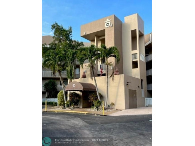 (private lake, pond, creek) Condo For Sale in Tamarac Florida