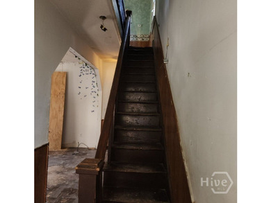 Sought after restoration opportunity near Savannah's historic - photo 4