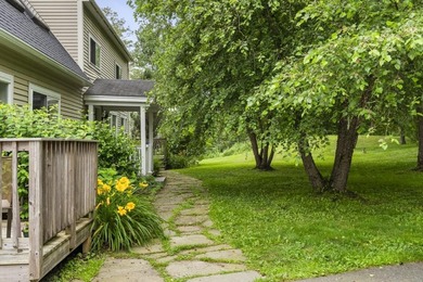 This two-level condominium offers a spacious and comfortable - photo 4