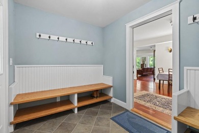 This two-level condominium offers a spacious and comfortable - photo 5