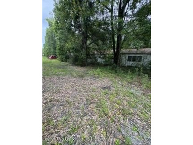 2.1 acres of Prime Location Property minutes from Local shopping - photo 9