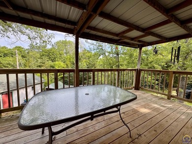 MOVE IN READY 4BR/2.5BA ranch home on 4 lots (or +/-1 acre) with - photo 19