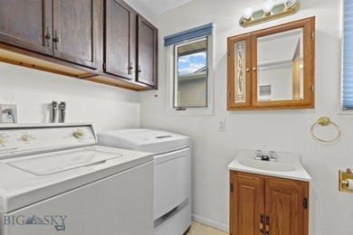 Welcome to this inviting single-family home on the desirable - photo 23