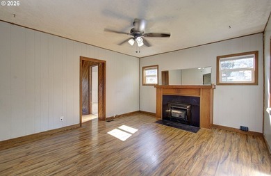 Corner lot home in the heart of downtown Vancouver. Updated - photo 3