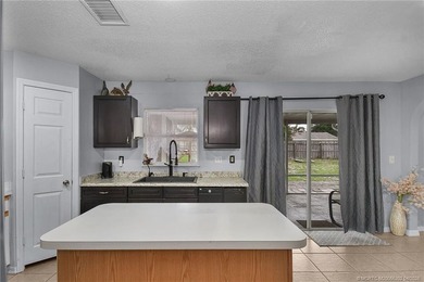 Welcome to this 2002 year built home offering 4 bedrooms and 2.5 - photo 28