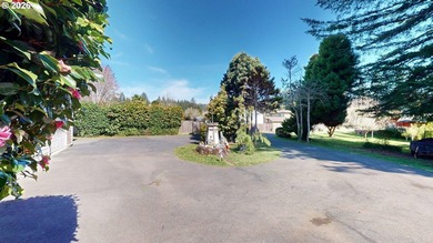 Beautiful Classic Ranch on 1.09 Private Acres - Timeless - photo 28