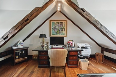 North Hatley, face au lac Massawippi. Adresse prestigieuse au - photo 33