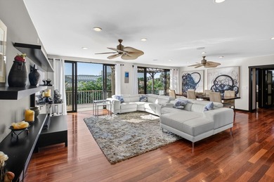 Exquisite Full-Floor ''Sky Villa'' Penthouse with Breathtaking - photo 7