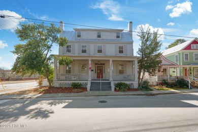 Neuse River Home For Sale in New Bern North Carolina