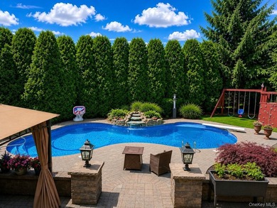 Beautiful center hall colonial in the desirable Tallmadge - photo 14