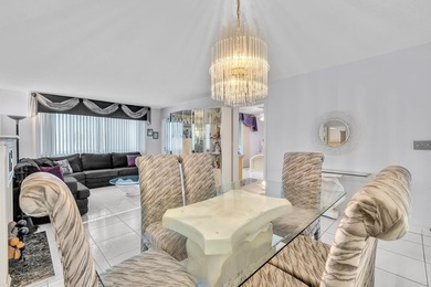 Enjoy life in this well-maintained 55+ community of Royal Park - photo 15
