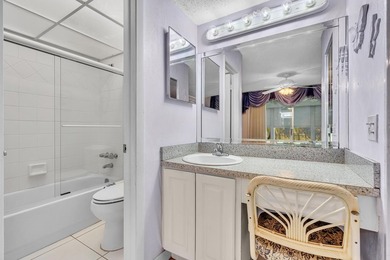 Enjoy life in this well-maintained 55+ community of Royal Park - photo 27