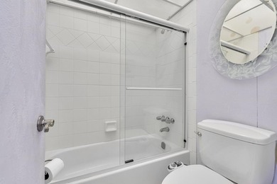 Enjoy life in this well-maintained 55+ community of Royal Park - photo 28