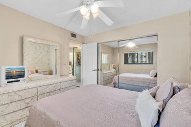 Enjoy life in this well-maintained 55+ community of Royal Park - photo 35