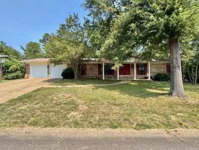 Lake Hamilton Home For Sale in Hot Springs Arkansas