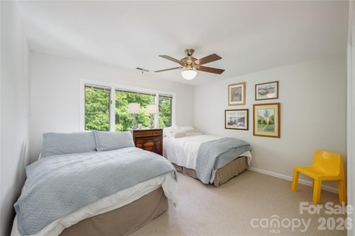 A rare opportunity to own in the heart of Deerlake Village! This - photo 13