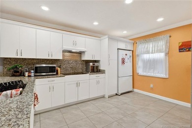 Come Experience FLORIDA RESORT LIFESTYLE --- Tranquil community - photo 21