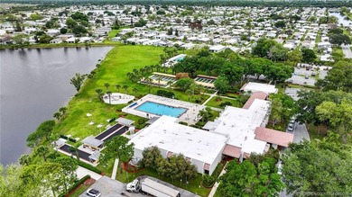 Come Experience FLORIDA RESORT LIFESTYLE --- Tranquil community - photo 39