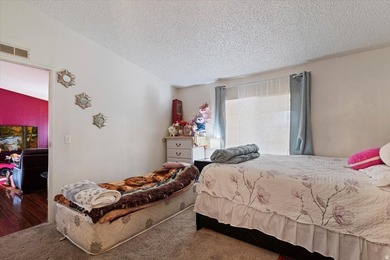 Well-maintained 3-bedroom, 2-bath manufactured home offering 1 - photo 13