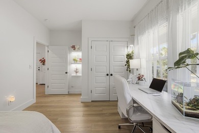 Welcome to Bear Creek, Freeport's premier gated community and - photo 15