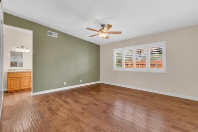 Beautiful single-story home located in *The Cottages*, one of - photo 17
