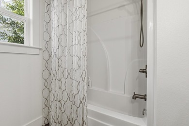 Welcome to Bear Creek, Freeport's premier gated community and - photo 19