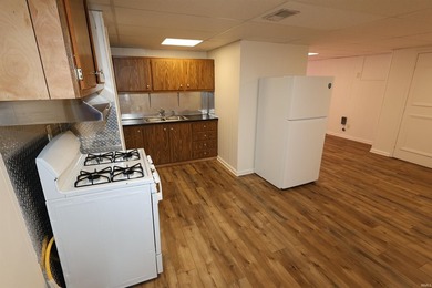 Amazing Opportunity in Desirable Downtown Syracuse! Discover the - photo 20