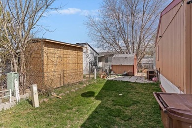Well-maintained 3-bedroom, 2-bath manufactured home offering 1 - photo 20