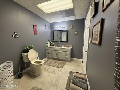 6.81 Acres! I am so excited to share this property in the heart - photo 22