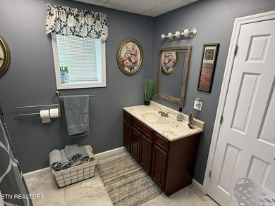 6.81 Acres! I am so excited to share this property in the heart - photo 25