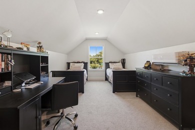 Welcome to Bear Creek, Freeport's premier gated community and - photo 28