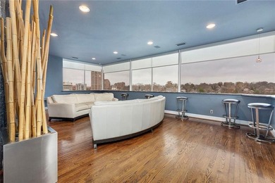 This is the one! A beautiful 7th Floor 2 Bedroom 2 BATH unit in - photo 29