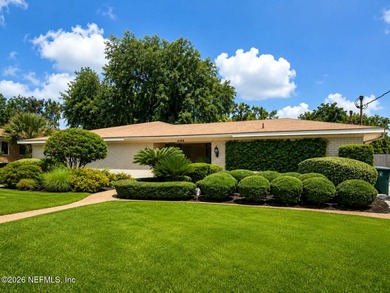 Steps from the St. Johns River and just one mile from The Bolles - photo 1