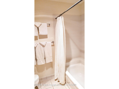 Nestled in a serene and private corner of The Aspens Racquet - photo 5