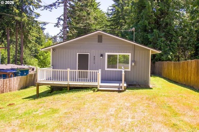 Meticulously maintained and showcasing exceptional quality - photo 2