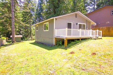 Meticulously maintained and showcasing exceptional quality - photo 3