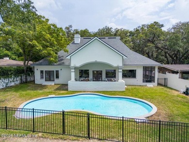 3845 Harbor Drive presents a rare waterfront offering where a - photo 7