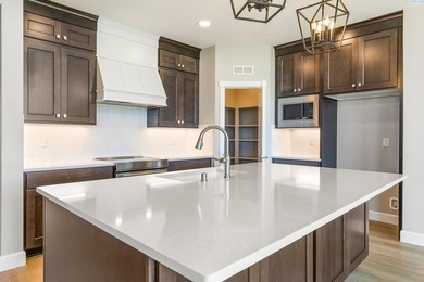 MLS# 285206 | The Willamette plan blends space, flexibility, and - photo 15