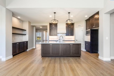 MLS# 285206 | The Willamette plan blends space, flexibility, and - photo 16