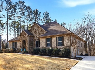 Lake Norman Home Active Under Contract in Mooresville North Carolina