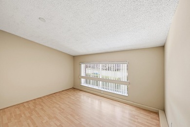 Welcome to Discovery Pointe in Deerfield Beach! This spacious - photo 26