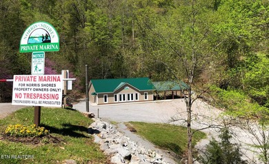 WOW a 3 for 1!!!! The primary Lakefront Lot #31 is a whopping 14 - photo 30