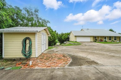 PRICE REDUCTION TO SELL. Hidden hilltop gem in Bentwater