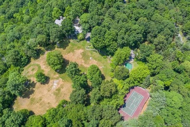 (private lake) Home For Sale in Kent Connecticut