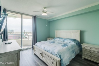 Water views and warm breezes in the heart of Biloxi Beach - if - photo 7