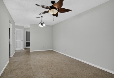 Welcome to this beautifully maintained villa in the desirable - photo 8